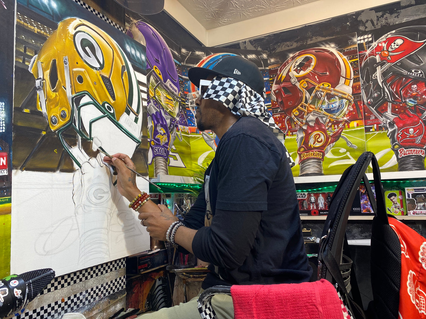 Greenbay Go Pack Go Painting by Jeremy Worst 2025 Sports Football Canvas Print Artwork helmet Nfl Football